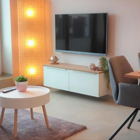 Apartment Luv & Lee, Am Alten Deich 4-6, Whg 2 36 Dangast