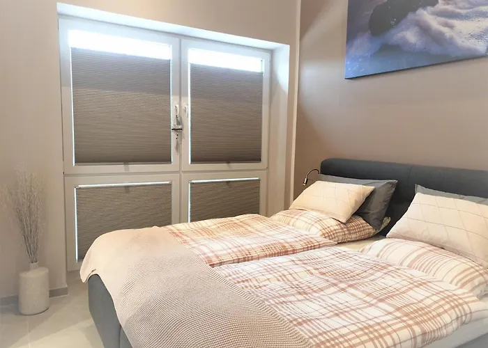 Luv & Lee, Am Alten Deich 4-6, Whg 2 36 公寓 *